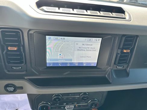 Used 2022 Ford Bronco Badlands AWD/4WD image 28
