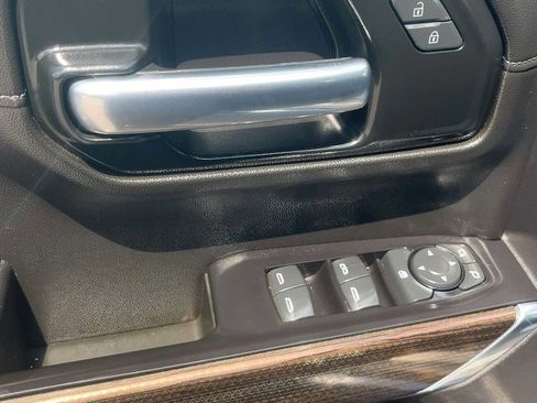 Used 2019 Chevrolet Silverado 1500 LT w/ All-Star Edition AWD/4WD image 29