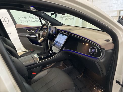 Used 2024 Mercedes-Benz EQE 350+ 4MATIC SUV image 18