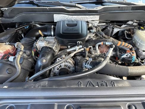 Used 2016 Chevrolet Silverado 2500 LT w/ Midnight Edition AWD/4WD image 44