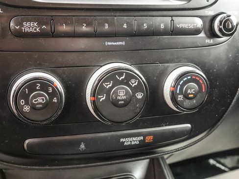 Used 2017 Kia Soul image 21