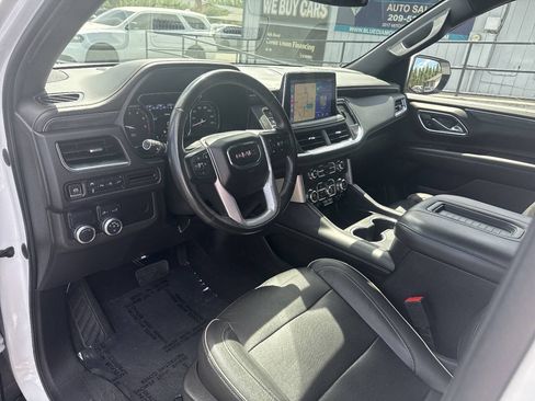 Used 2021 GMC Yukon SLT RWD image 10