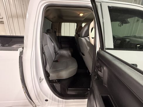 Used 2013 RAM 1500 Express image 7