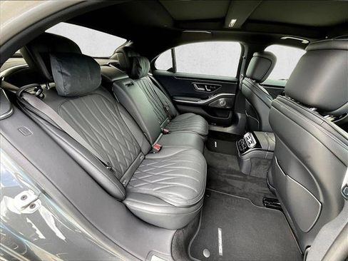 New 2026 Mercedes-Benz S 63 AMG S image 27