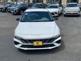 Certified 2025 Hyundai Elantra Sport image 2