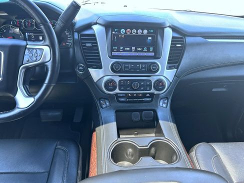 Certified 2018 GMC Yukon SLT w/ Open Road Package AWD/4WD image 12