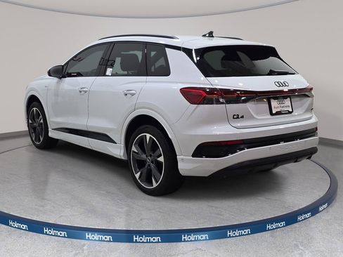 Used 2024 Audi Q4 e-tron Prestige w/ Black Optic Package image 8