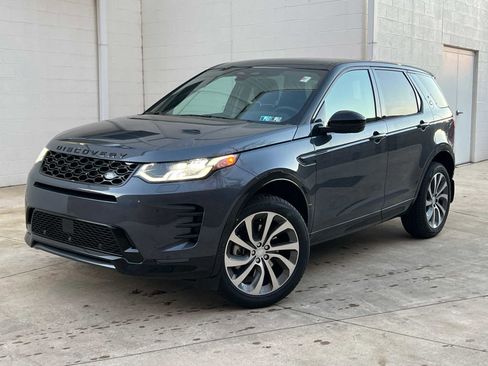 Used 2025 Land Rover Discovery Sport Dynamic SE image 1