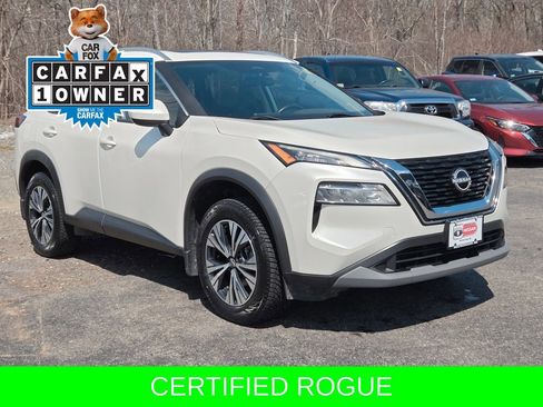 Used 2023 Nissan Rogue SV w/ SV Premium B Package image 2