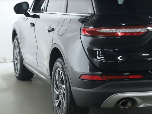 Used 2023 Lincoln Corsair FWD w/ Equipment Group 101A image 38