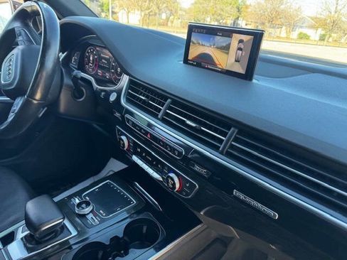 Used 2017 Audi Q7 3.0T Premium Plus image 46