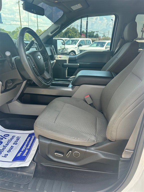 Used 2016 Ford F150 XLT w/ Equipment Group 302A Luxury AWD/4WD image 8