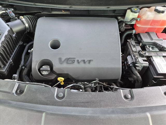 Used 2023 Chevrolet Traverse Premier FWD image 25
