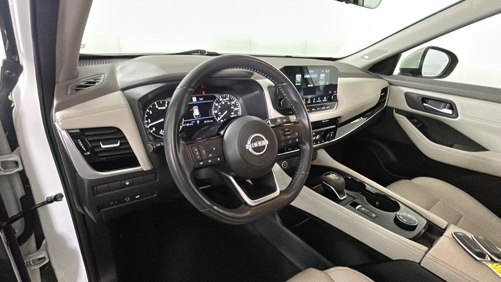 Used 2023 Nissan Rogue SL w/ SL Premium Package AWD/4WD image 17