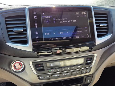 Used 2018 Honda Pilot EX-L image 28