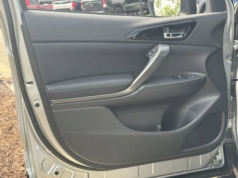 New 2025 Mitsubishi Eclipse Cross AWD image 19