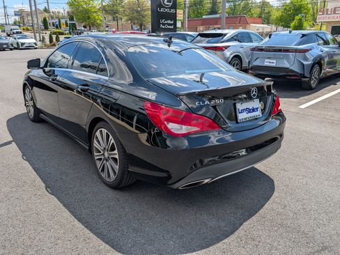 Used 2018 Mercedes-Benz CLA 250 4MATIC image 5