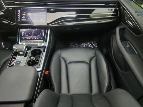 Used 2023 Audi Q7 3.0T Premium Plus w/ Premium Plus Package AWD/4WD image 42