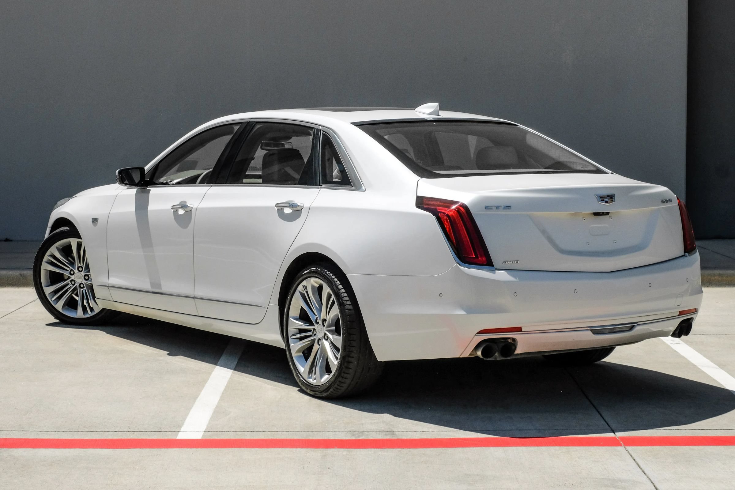Used 2018 Cadillac CT6 Platinum AWD/4WD image 9