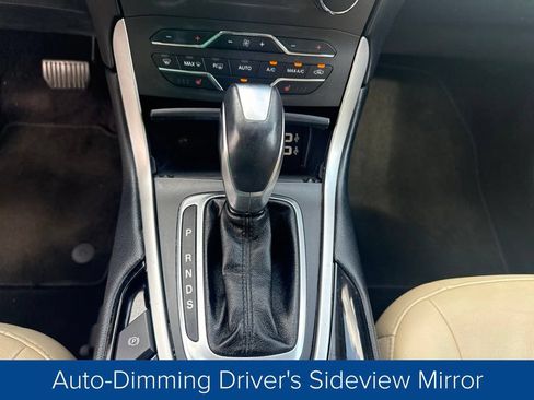 Used 2016 Ford Edge SEL w/ Equipment Group 201A FWD image 20