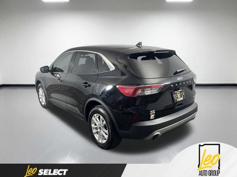 Used 2022 Ford Escape SE AWD/4WD image 7