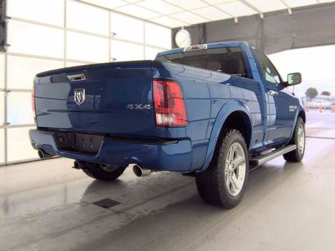 Used 2014 RAM 1500 Express AWD/4WD image 8