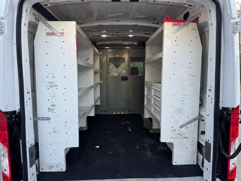 Used 2020 Ford Transit 250 Medium Roof RWD image 20