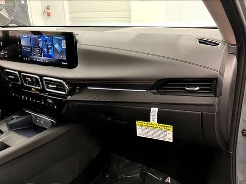 New 2026 Nissan Sentra SR w/ SR Premium Package FWD image 36