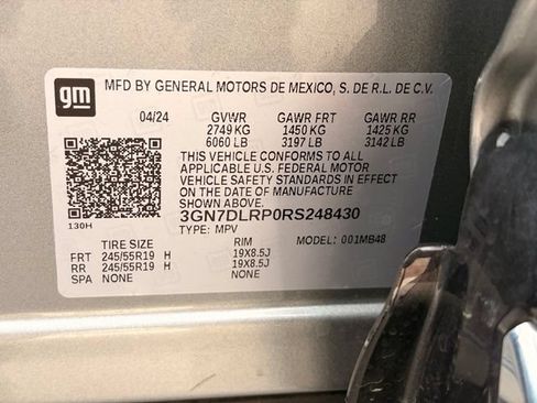 Used 2024 Chevrolet Equinox EV LT FWD image 21