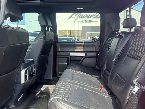 Used 2022 Ford F350 Lariat w/ Black Appearance Package AWD/4WD image 7
