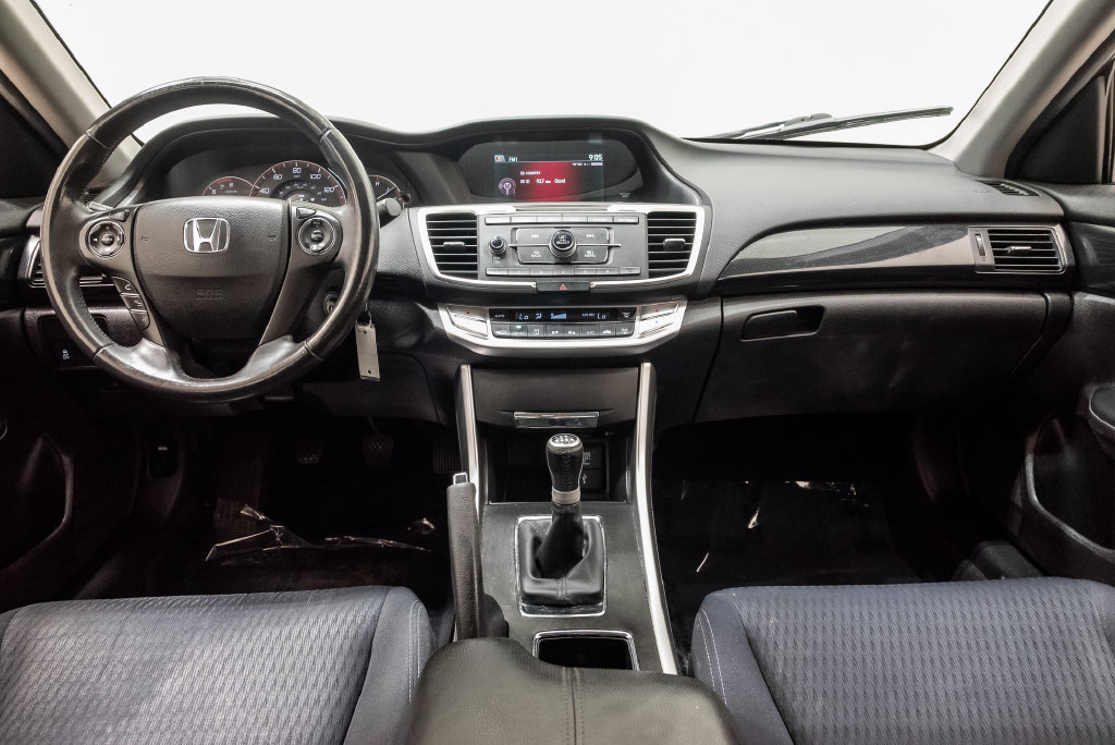 Used 2014 Honda Accord Sport image 29