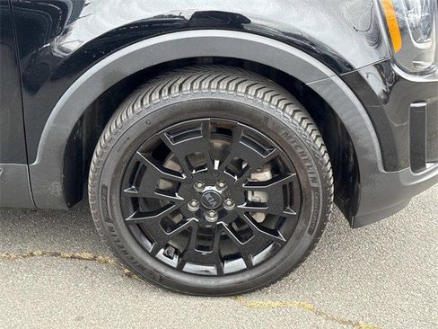 Used 2021 Kia Telluride EX w/ EX Premium Package image 7