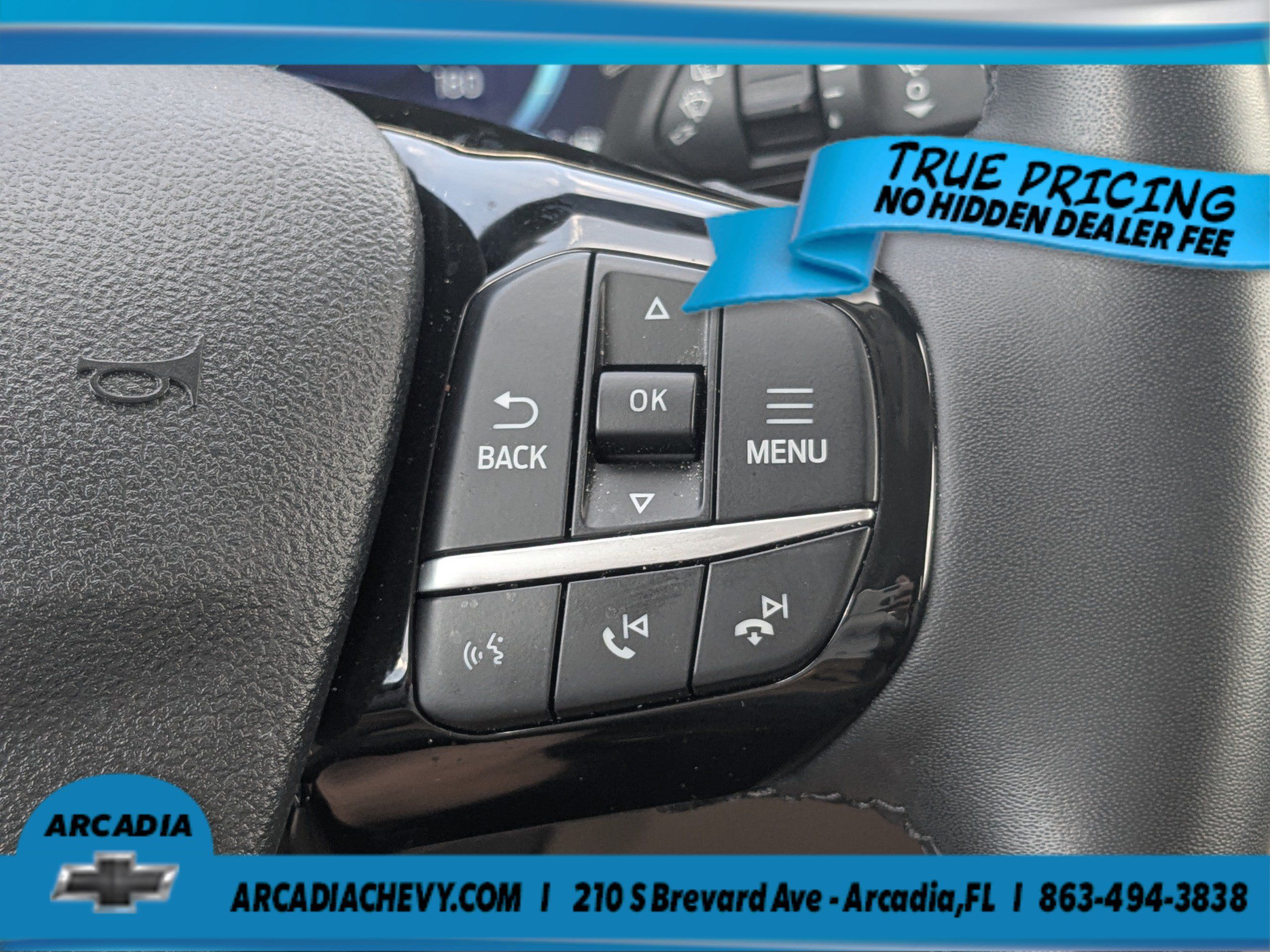 Used 2022 Ford Escape SEL w/ Technology Package FWD image 28