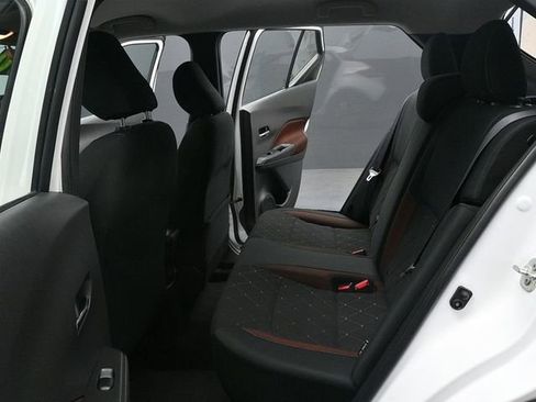 Used 2020 Nissan Kicks SR w/ Exterior Package image 10