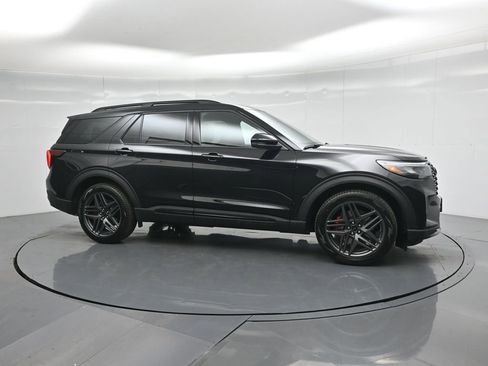 New 2026 Ford Explorer ST w/ Sun And Sound Package image 25