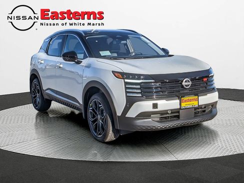 New 2026 Nissan Kicks SR w/ SR Premium Package FWD image 4