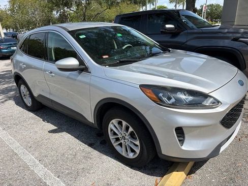Used 2020 Ford Escape SE AWD/4WD image 2