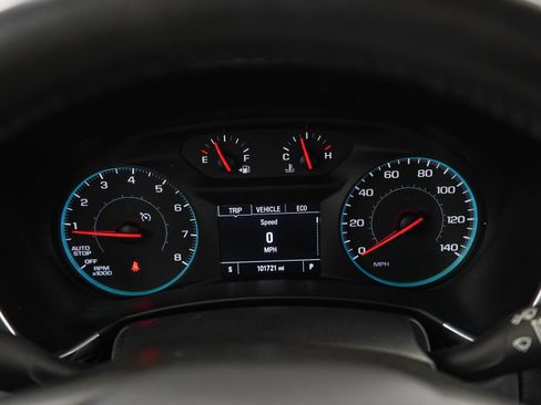 Used 2018 Chevrolet Equinox LT AWD/4WD image 25