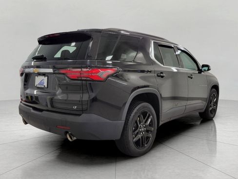 Used 2023 Chevrolet Traverse LT image 19