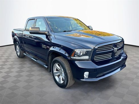 Used 2017 RAM 1500 Sport image 4