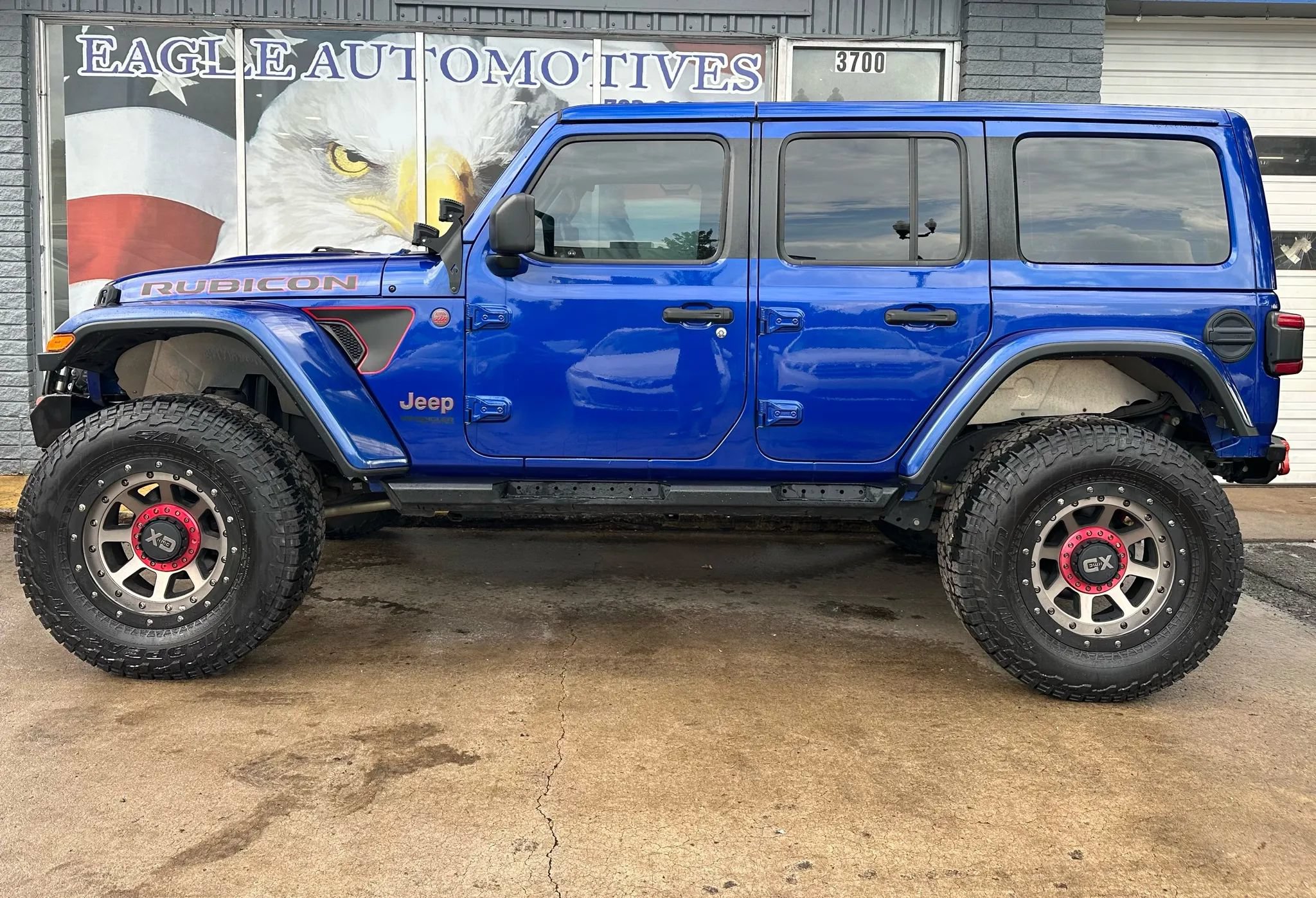 Used 2020 Jeep Wrangler Unlimited Rubicon w/ LED Lighting Group AWD/4WD image 6