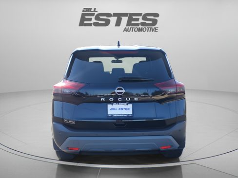 Used 2023 Nissan Rogue S FWD image 3
