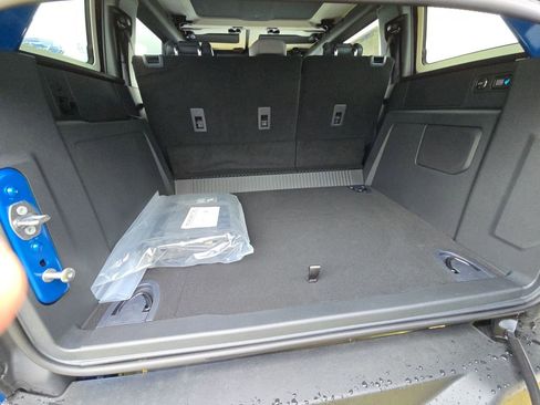 Used 2024 Ford Bronco Outer Banks image 23