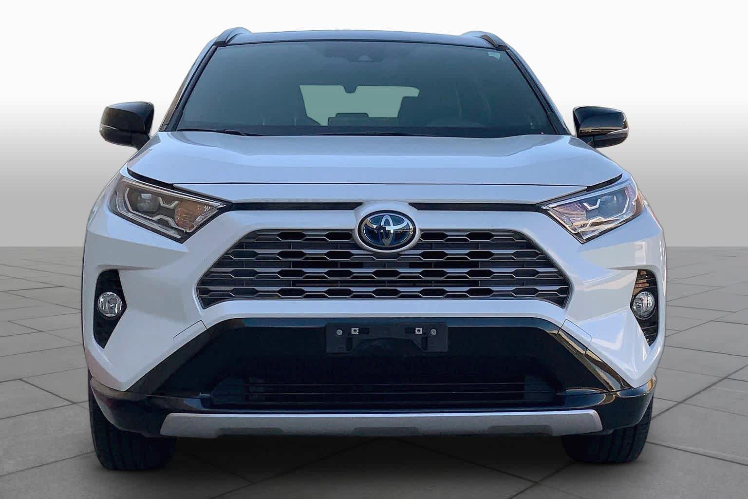 Used 2020 Toyota RAV4 XSE AWD/4WD image 4