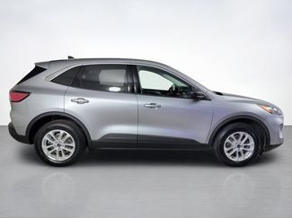 Certified 2022 Ford Escape SE w/ Convenience Package AWD/4WD video 2