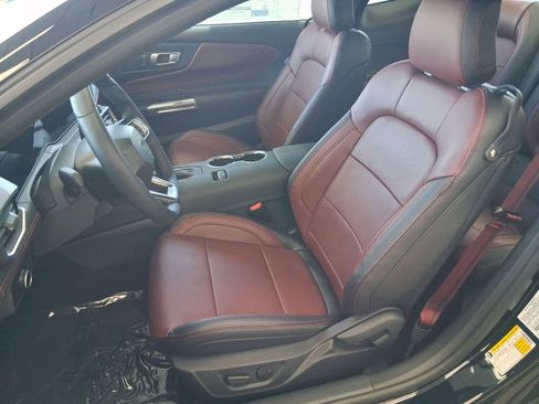 New 2025 Ford Mustang Premium image 9