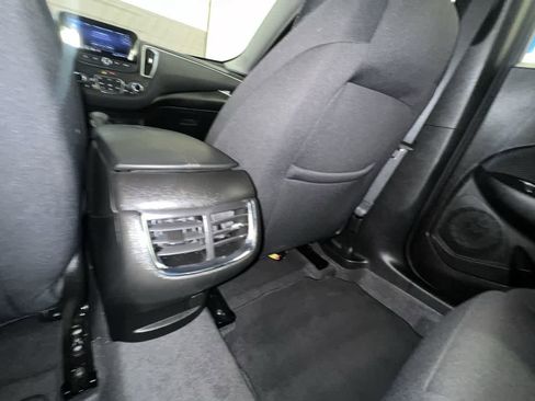 Used 2023 Chevrolet Malibu LT image 44