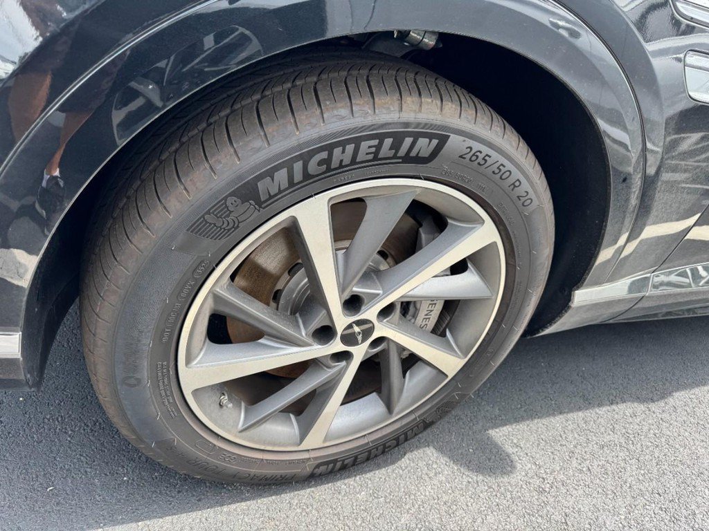 Certified 2026 Genesis GV80 2.5T Select AWD/4WD image 4