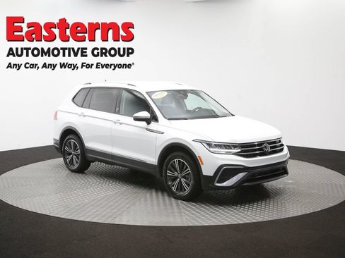 Used 2024 Volkswagen Tiguan Wolfsburg Edition FWD image 46