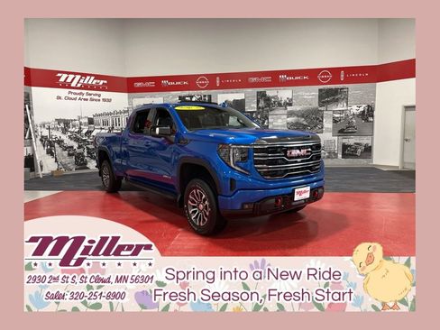Used 2022 GMC Sierra 1500 AT4 w/ AT4 Premium Package image 1